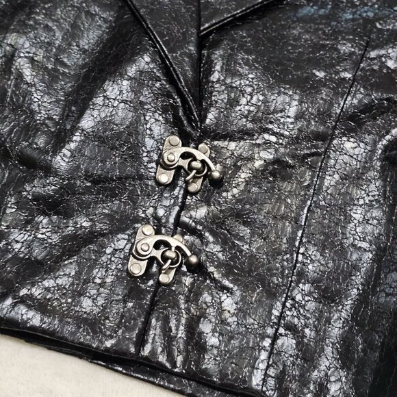 BADEE ✦ Faded ECO Vegan Leather Crop Jacket ✦ OS Black Croc Texture Oversized - Picture 7 of 17